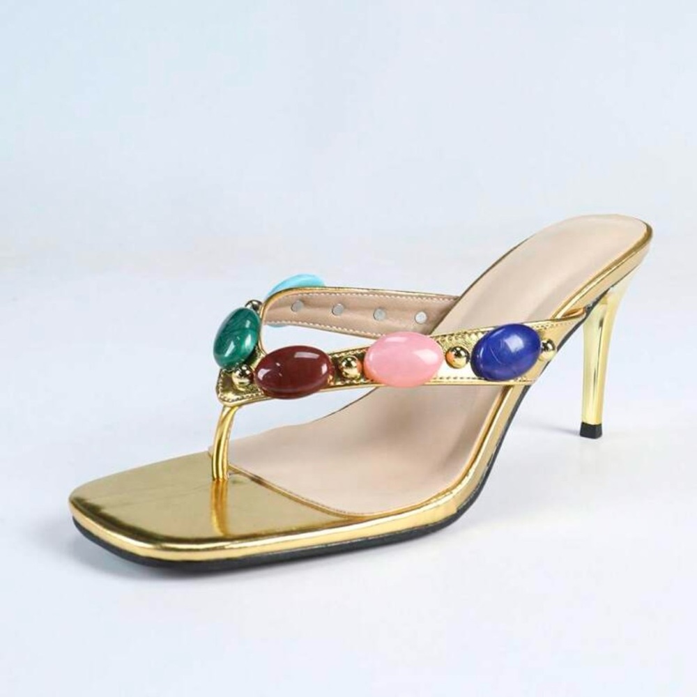 Elegant Gold Women's Sandals with Multicolor Stones